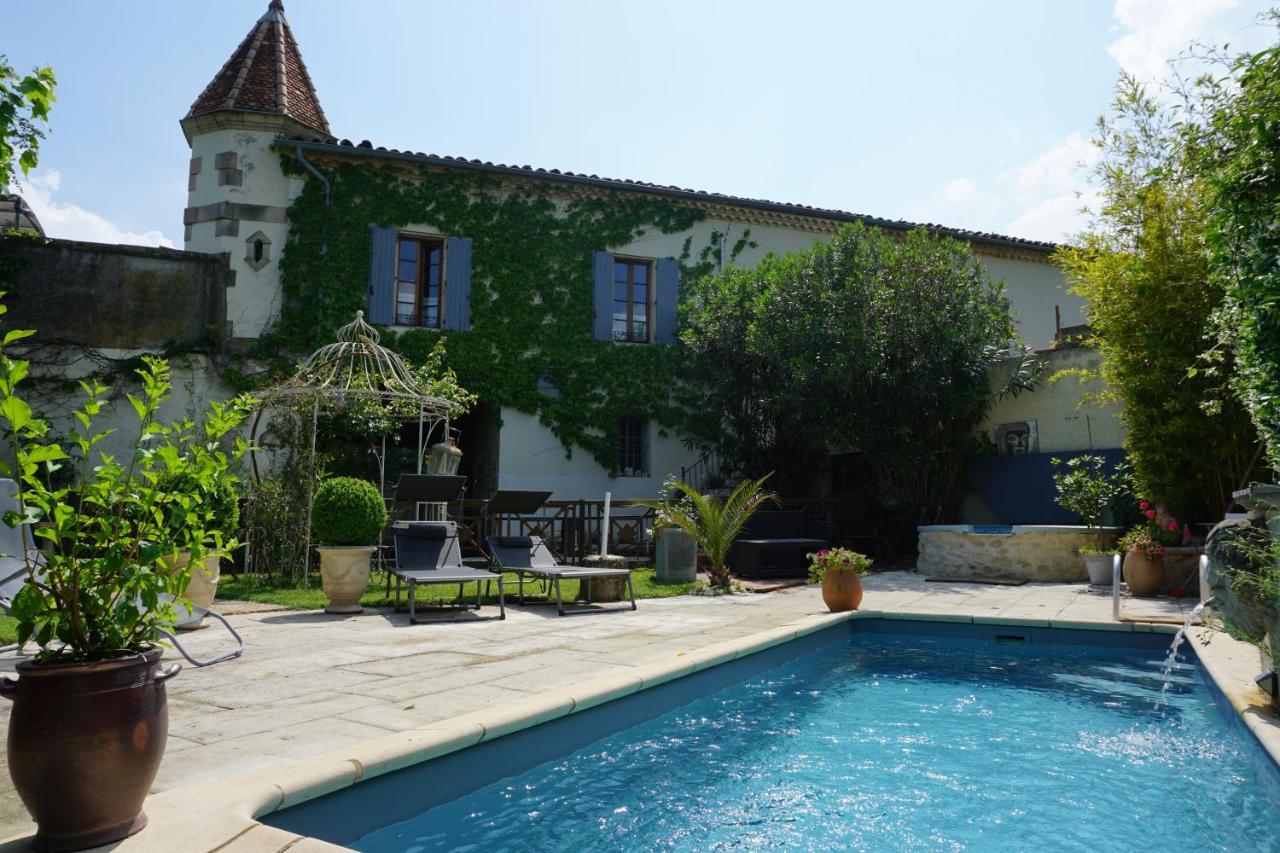 Bed and Breakfast Les Deux Tours Brignon Exteriér fotografie