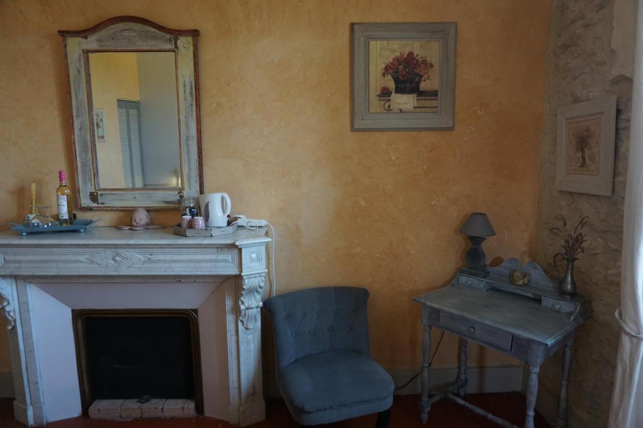 Bed and Breakfast Les Deux Tours Brignon Exteriér fotografie